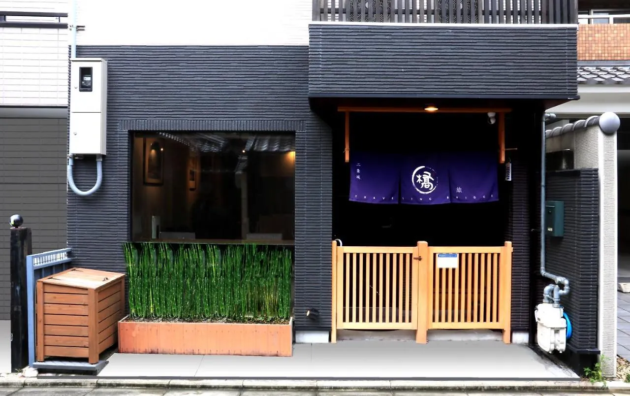 Hotel Traveling Bridge Nijojo Kyōto